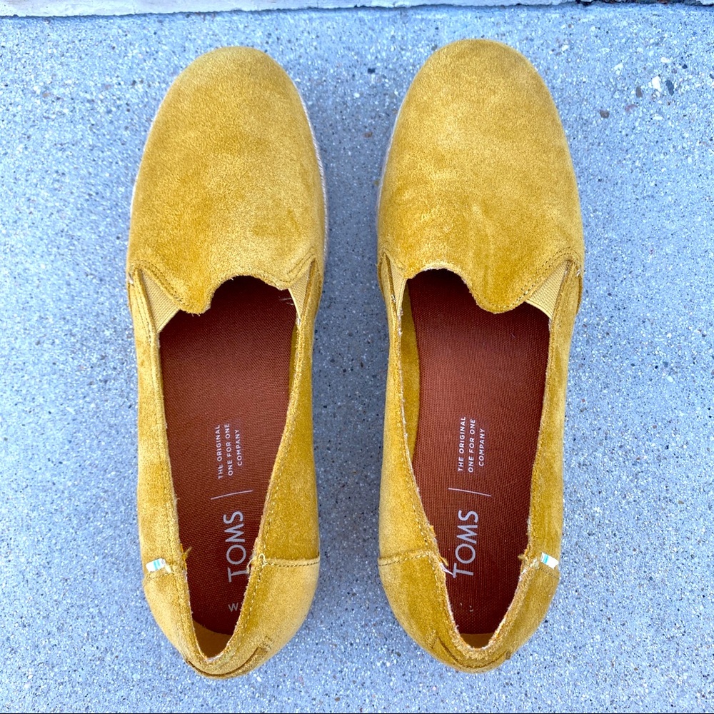 TOMS Women's Palma Platform espadrilles loafers slip on flats yellow suede 8.5 - Picture 12 of 12